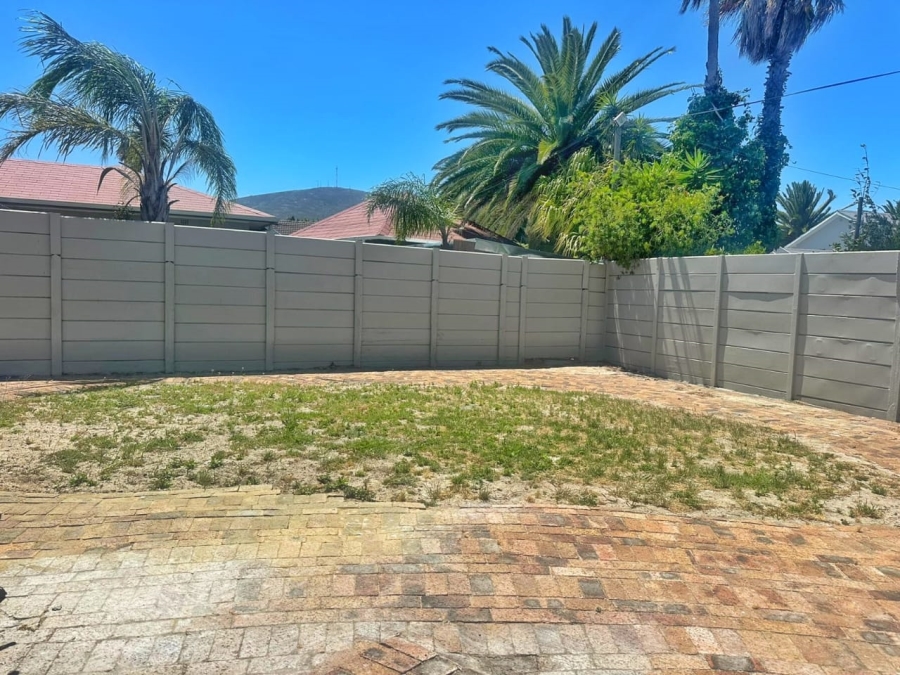 4 Bedroom Property for Sale in Panorama Western Cape